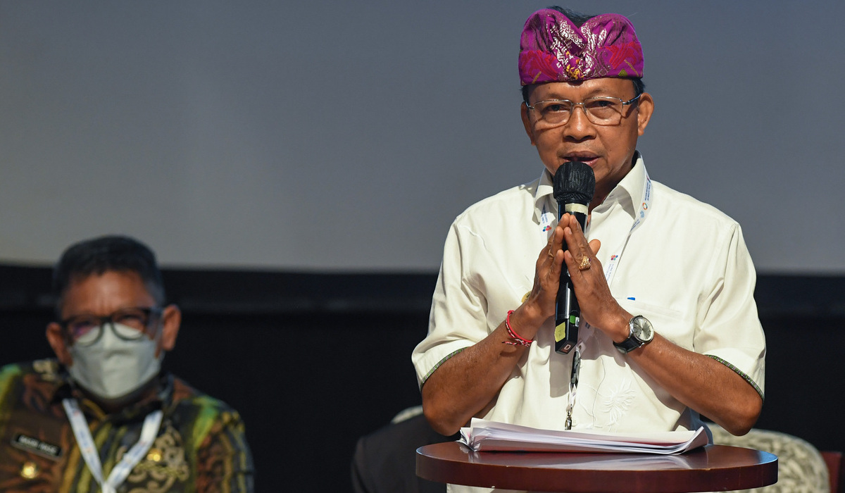 BPKN Kritik Gubernur Bali Wayan Koster soal Larangan Distribusi Air Minum Kemasan