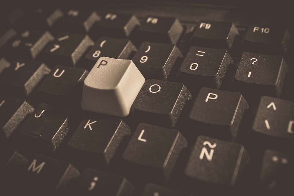 Revolusi Open-Source: Membangun Teknologi Bersama