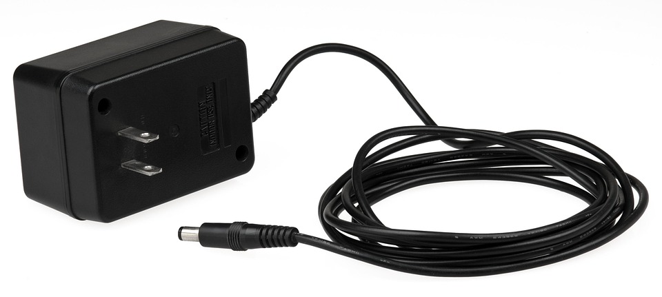 Adapter Perjalanan Terbaik: Panduan Memilih dan Rekomendasi