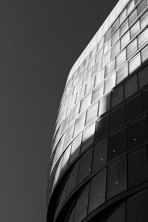 Arsitektur Serverless: Solusi Modern untuk Pengembangan Aplikasi Efisien