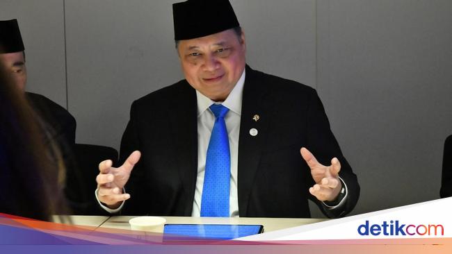 Balik dari AS, Airlangga Kumpulkan Eksportir-BUMN Sosialisasi Tarif Trump